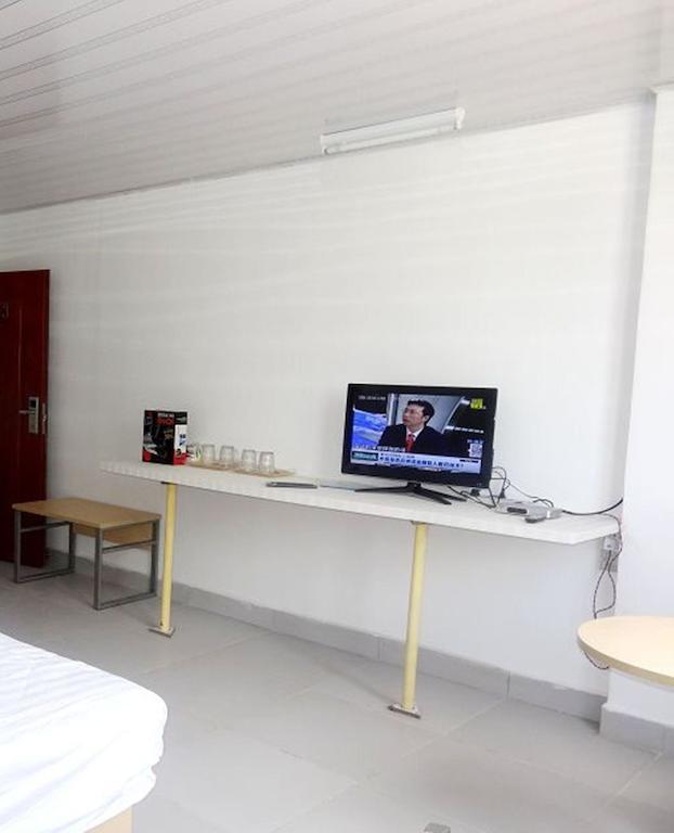Airlines Business Hotel Port Vila Quarto foto
