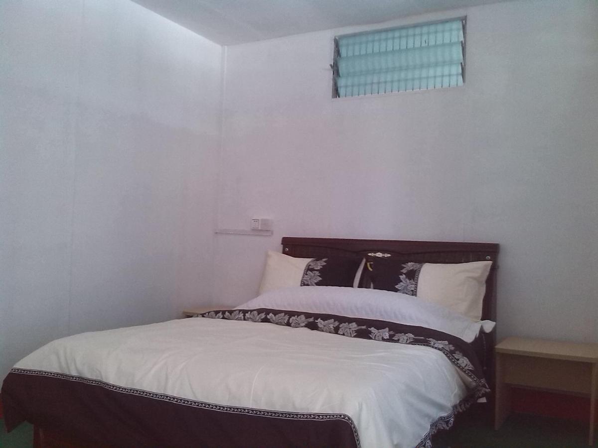 Airlines Business Hotel Port Vila Quarto foto